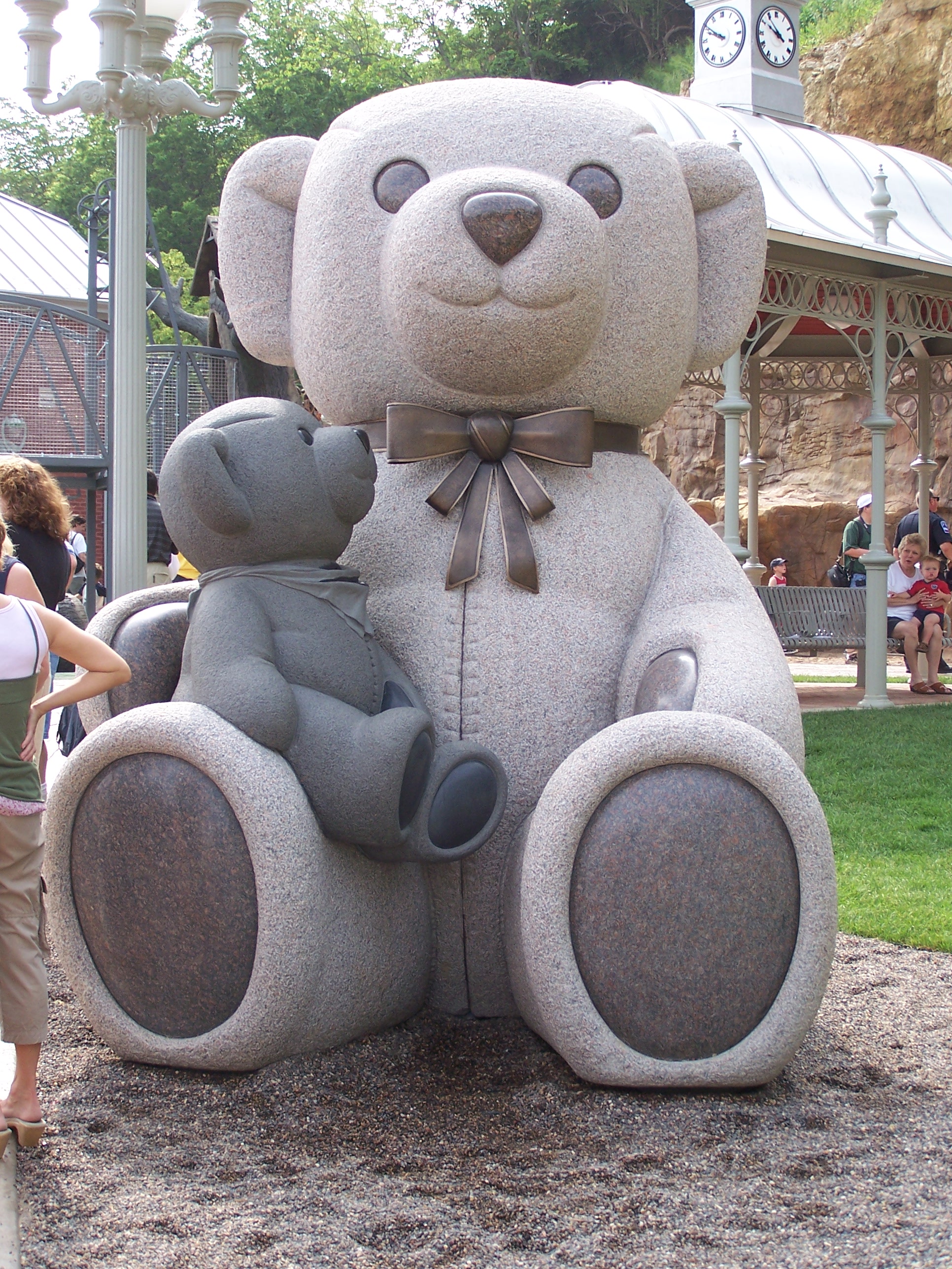 teddy bear zoo