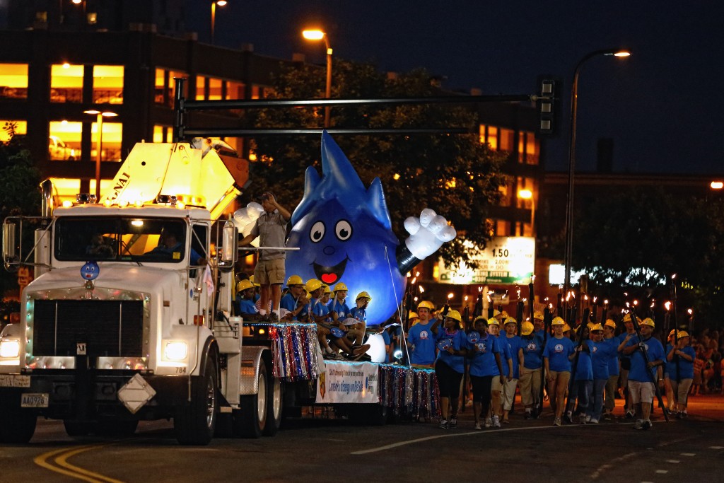 CenterPoint Energy Torchlight Parade Thrifty Minnesota