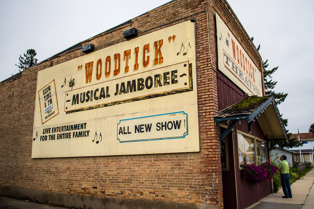 Woodtick Theater, Akeley Thrifty Minnesota