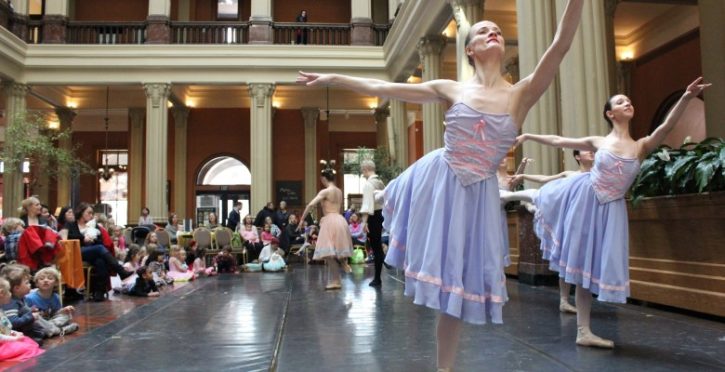 ballet dancers at Ballet Tuesdays Landmark Center