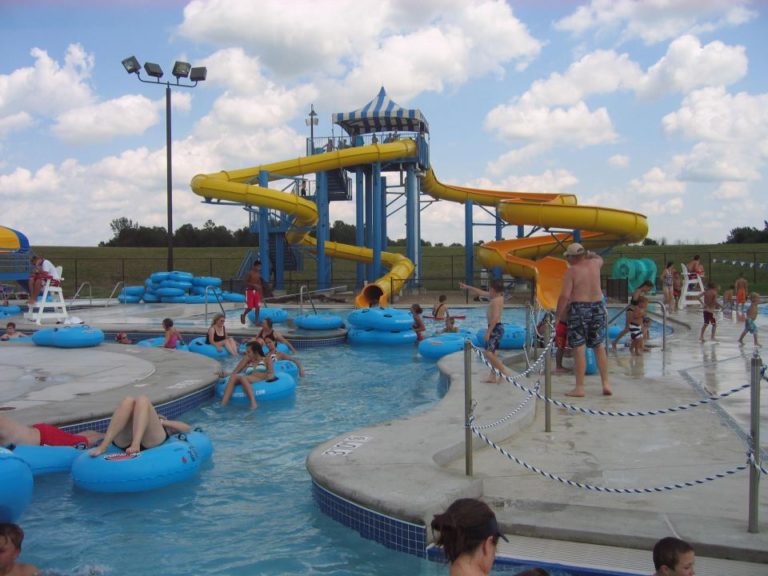 Water Parks in Minnesota - Thrifty Minnesota