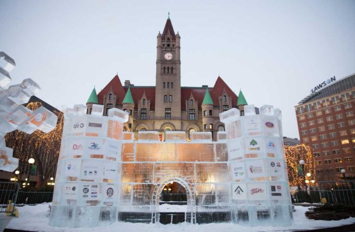 St Paul Winter Carnival Ice Sclupture. 