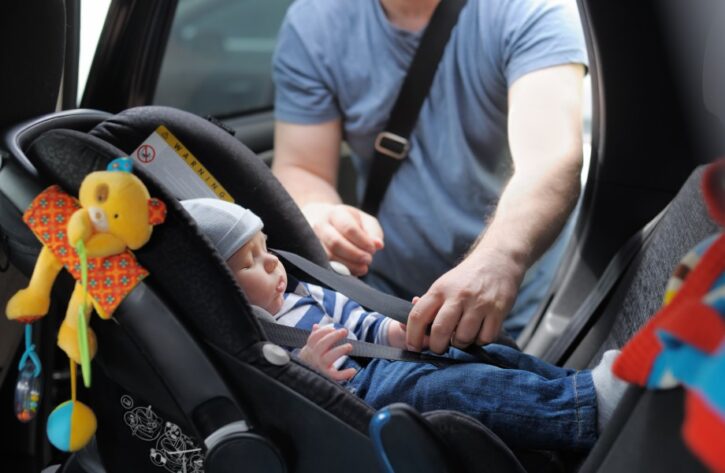 Places that give shop away free car seats