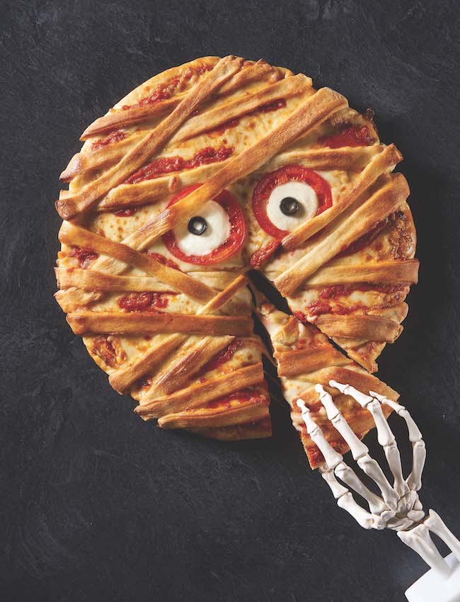 Halloween Mummy Pizza