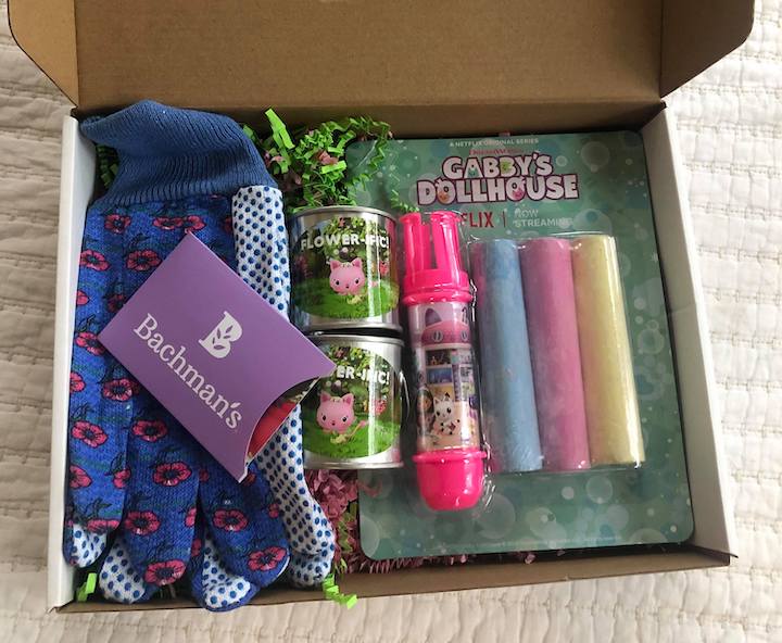 Gabbys Dollhouse Earth Day Gift Set