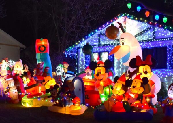 a house decorated with christmas lights.