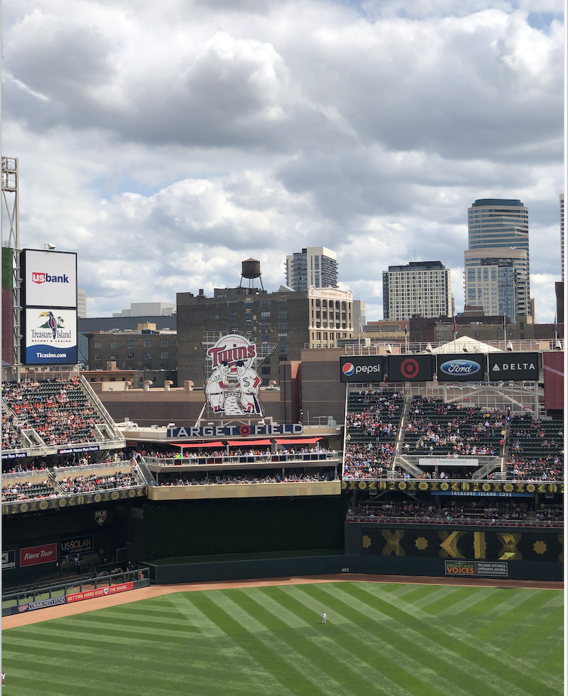 MINNESOTA TWINS TARGET FIELD RETIRED NUMBERS PHOTO POSTER TICKET JERSEY BAT  BALL