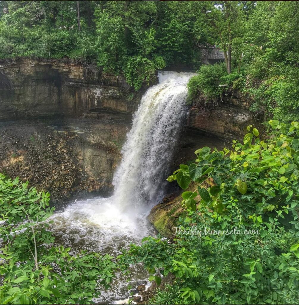 Minnehaha Falls 