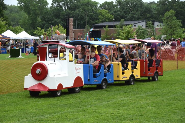 train rides at Minnetonka Summer Fest