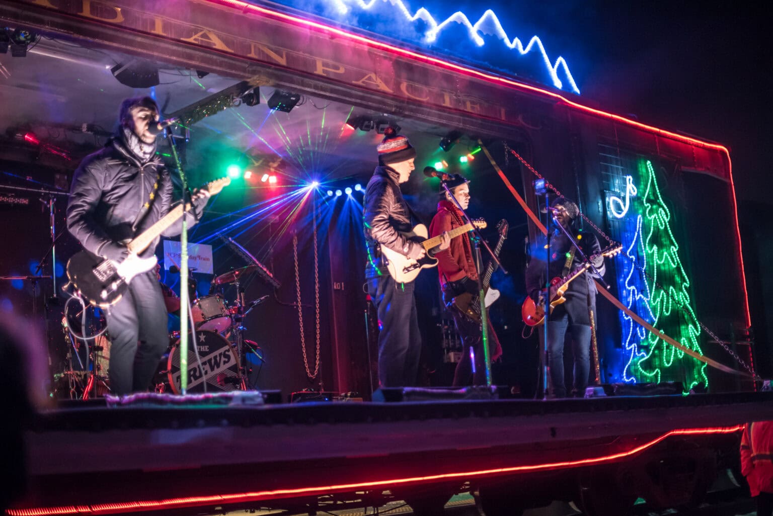 2023 Canadian Pacific Holiday Train at Union Depot + More! Thrifty