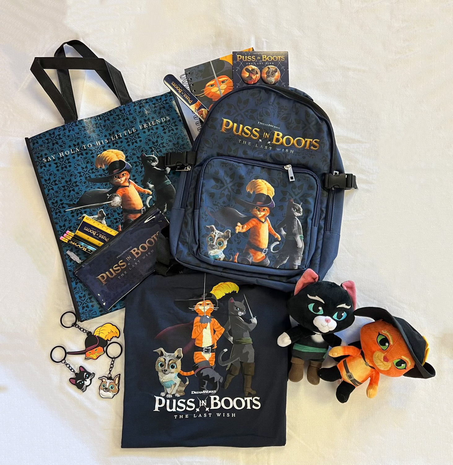 puss in boots prize pack pic