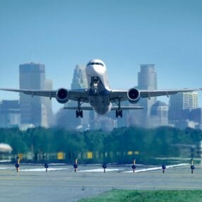 airplane taking off at msp