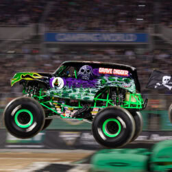 Monster Jam Grave Digger
