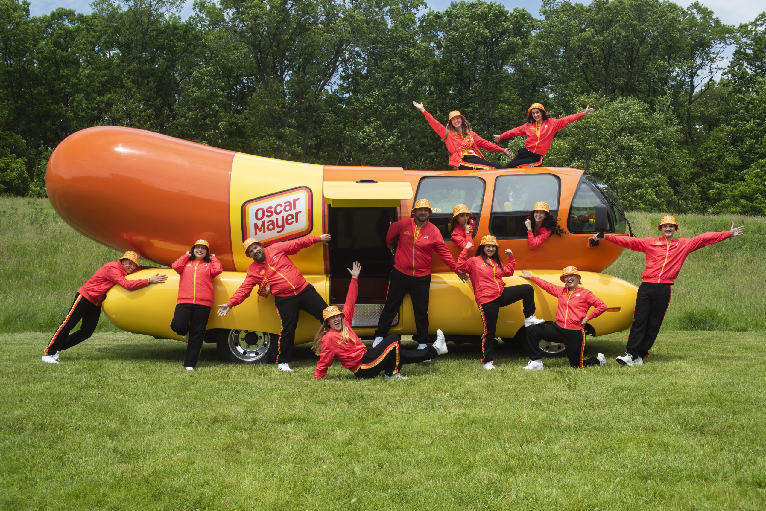 The Oscar Mayer Frankmobile Is Coming To Town Thrifty Minnesota 
