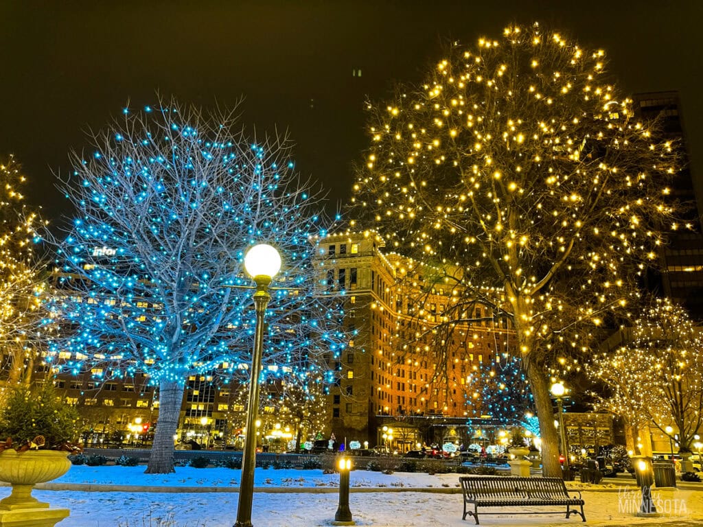Holiday Lights in Minnesota 2023 A Big Alphabetized List! Thrifty