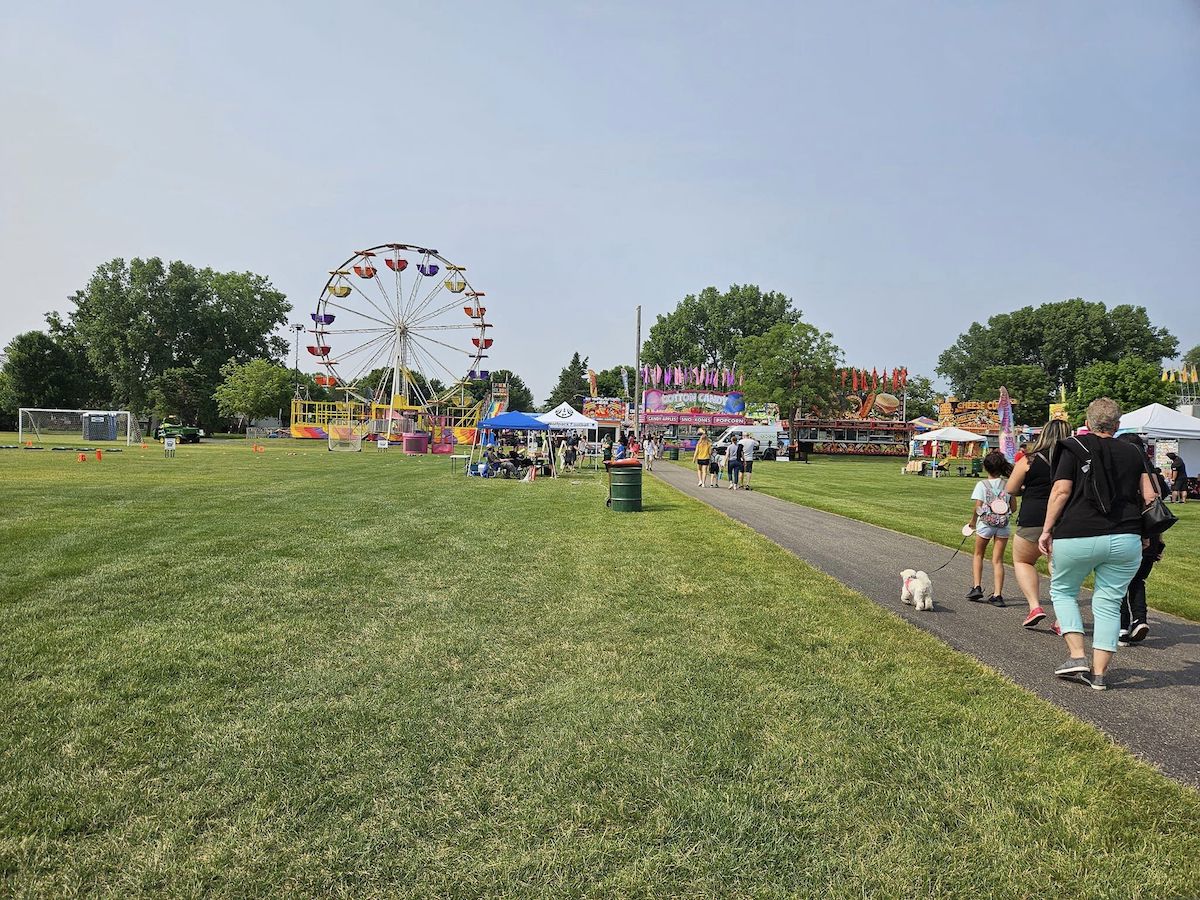 Cottage Grove Strawberry Fest Thrifty Minnesota