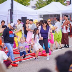 MinnesoThai Kids Dancing.