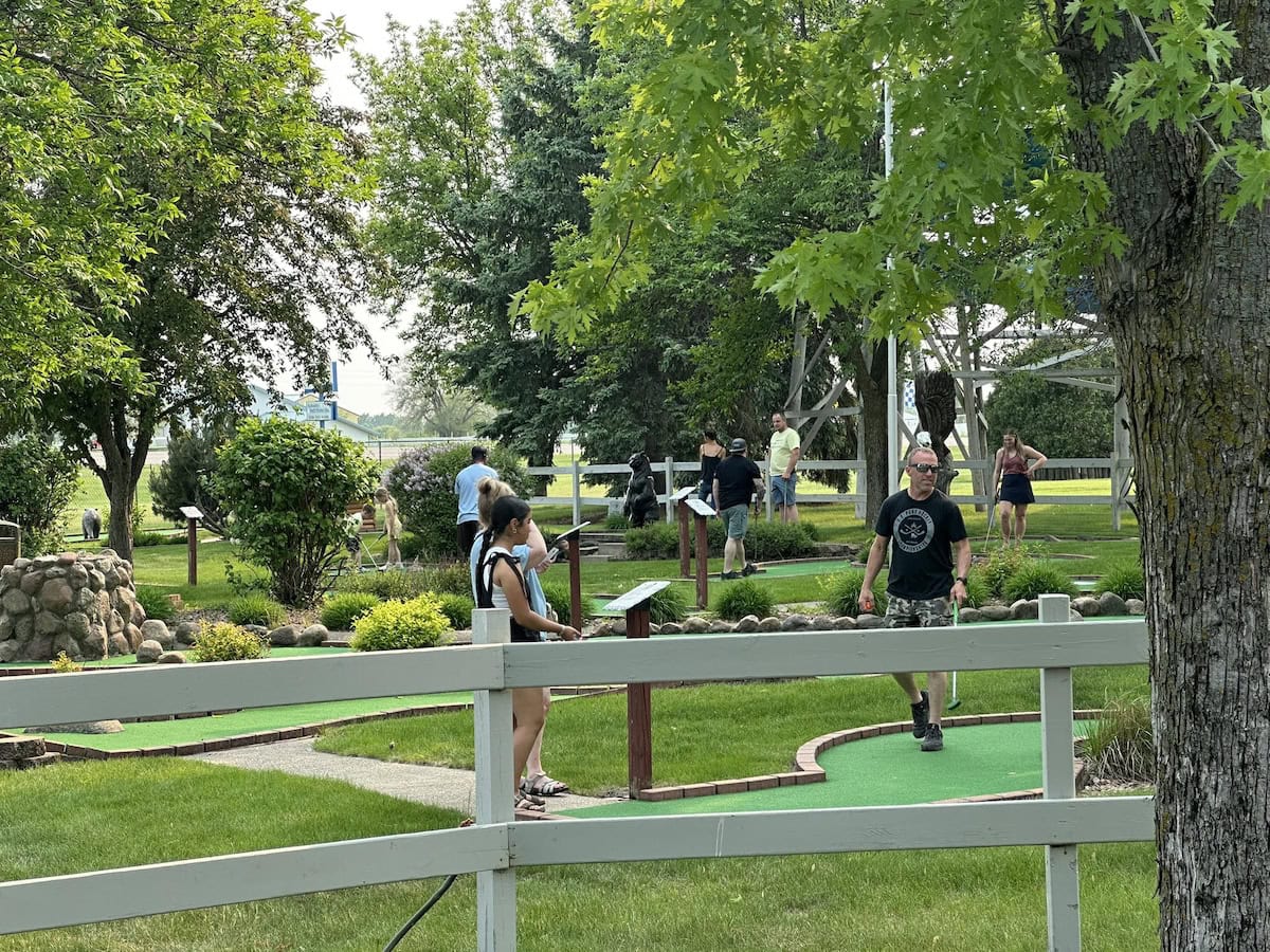 Summerland Sauk Rapids Mini Golf.