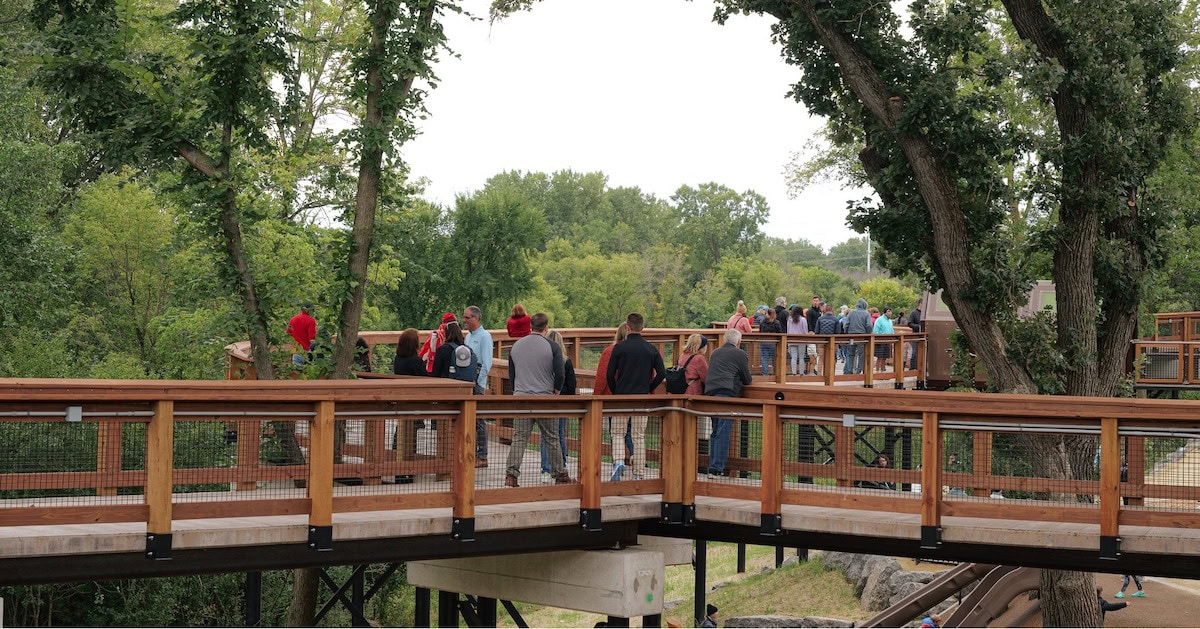 Gateway trail with people on it.