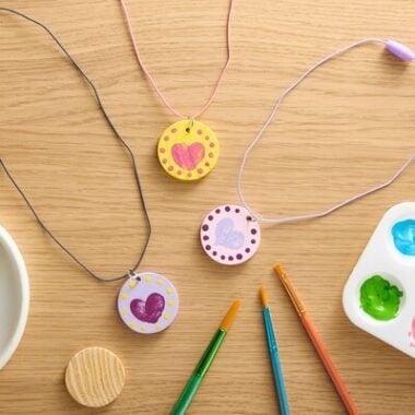 Michaels Thumbprint Kids Club craft.