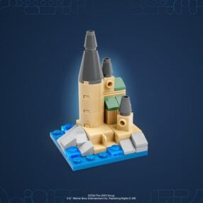 LEGO Micro Castle free build kit.