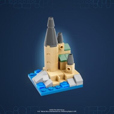 LEGO Micro Castle free build kit.