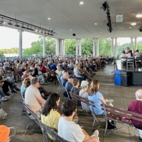 Minnesota Sinfonia performing outdoor Summer Concert.