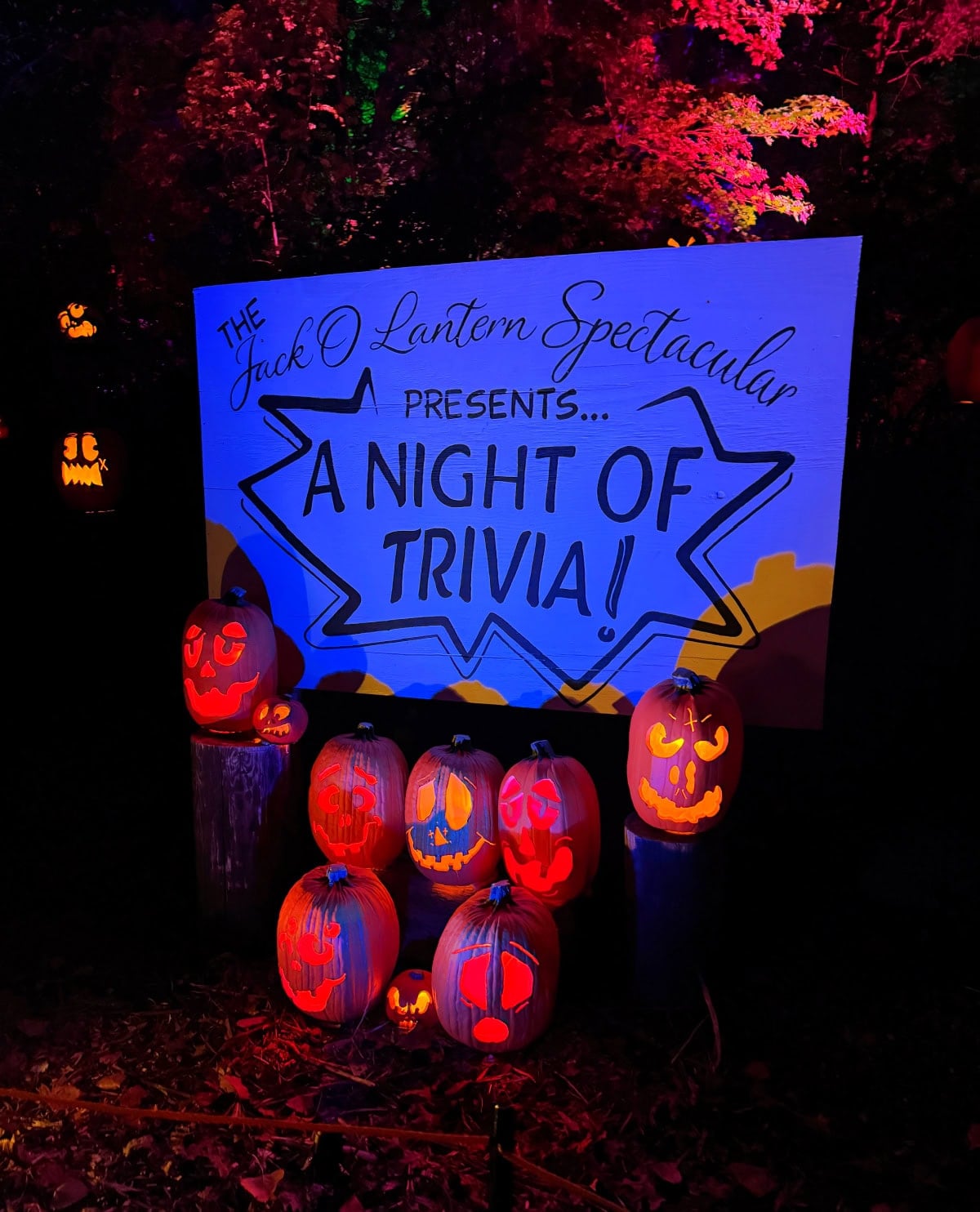 Minnesota Zoo Jack-O-Lantern Spectacular Trivia Sign.