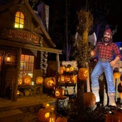 North Star Pumpkin Town Paul Bunyan.